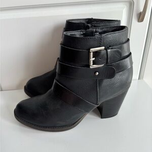Rampage Black Vinci Short Boots Sz 6.5